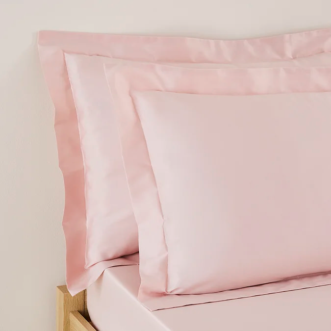 pink oxford pillowcases
