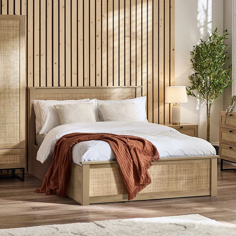 rattan bed frame in farmhouse bedroom design