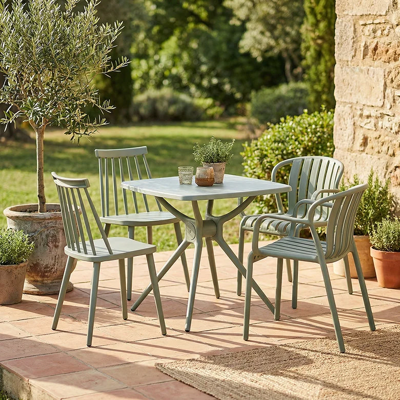 square garden outdoor dining table with four chairs