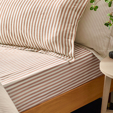 Striped bed sheet
