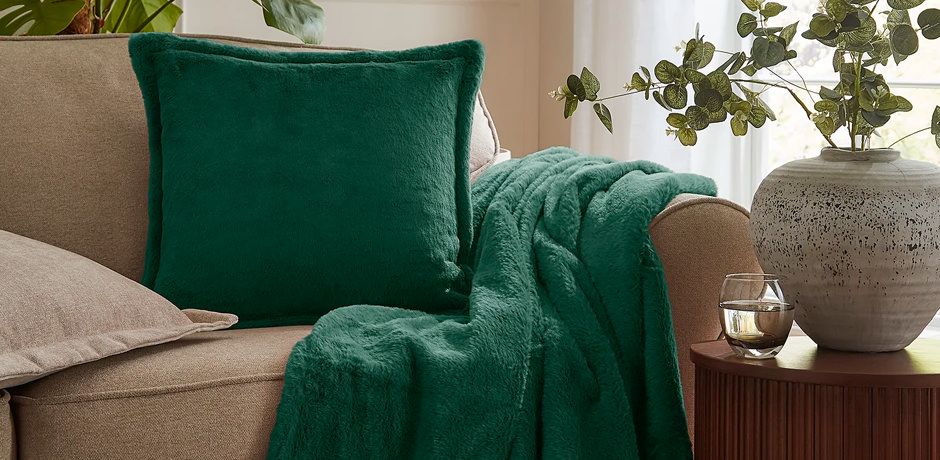 faux fur green Christmas couch blanket and pillow