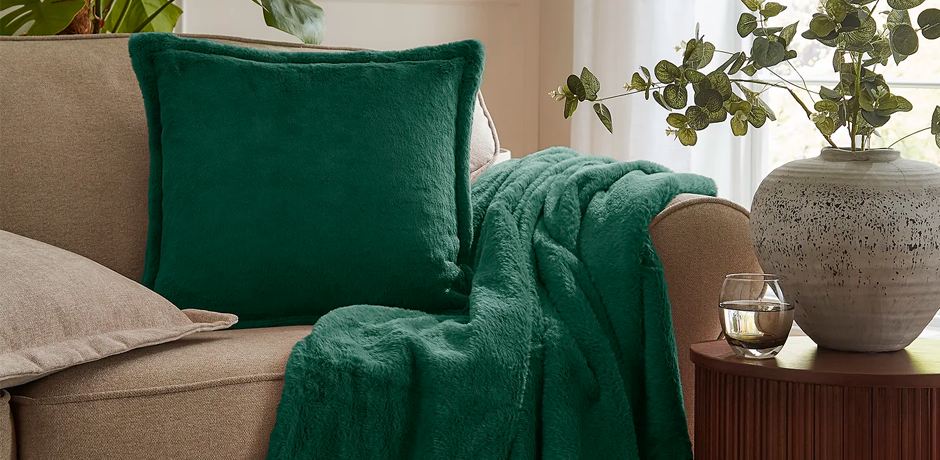 Velvet Bed Throw-Champagne - StellaJane Interiors