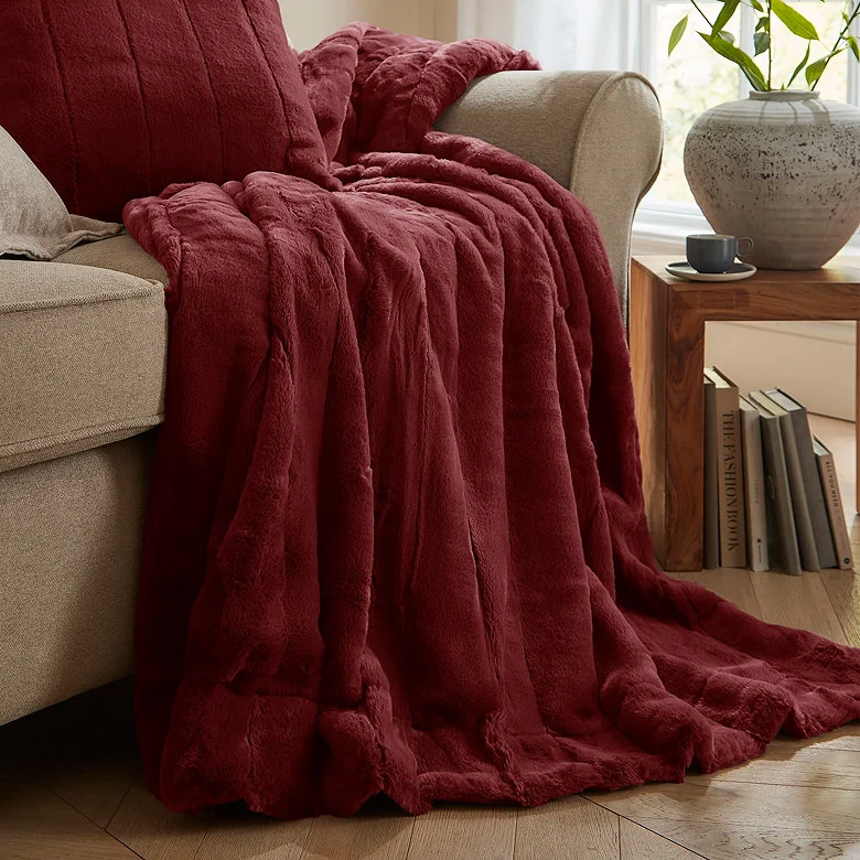 dark red faux fur Christmas couch blanket