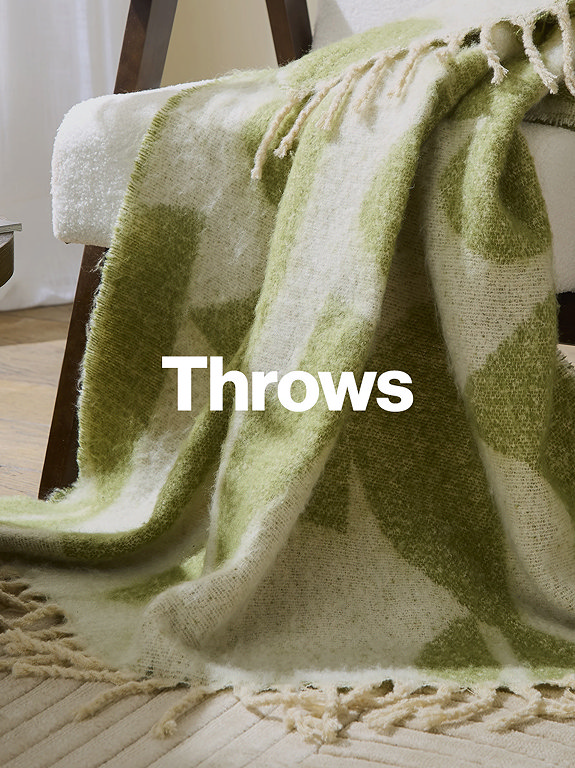 MFI Green Throw
