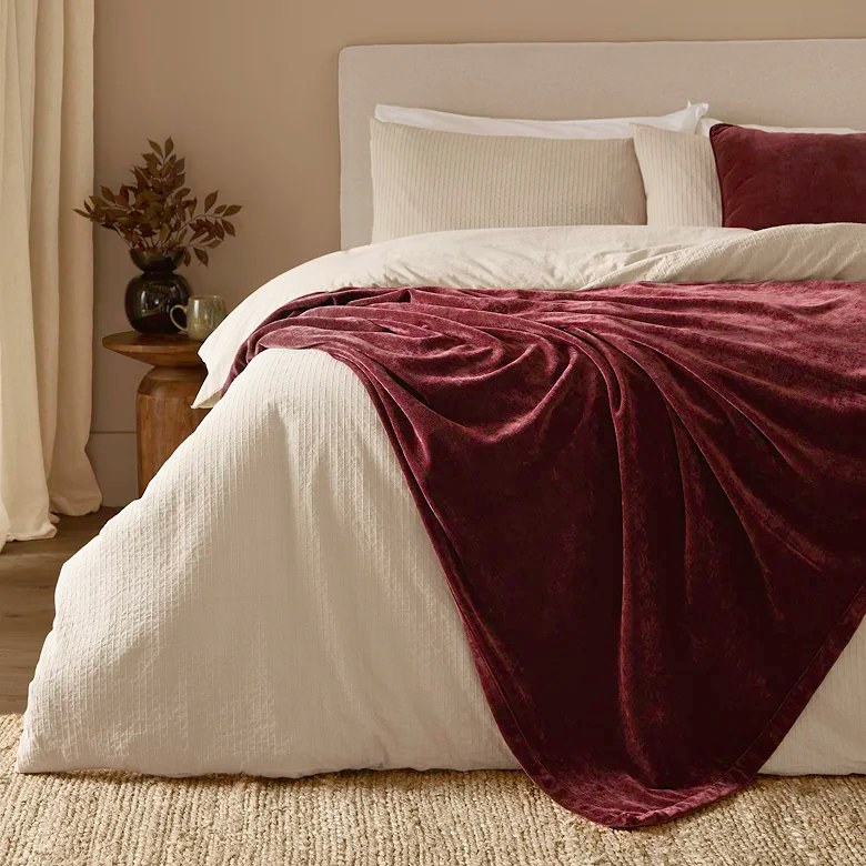 dark red heavy chenille bed blanket for couples