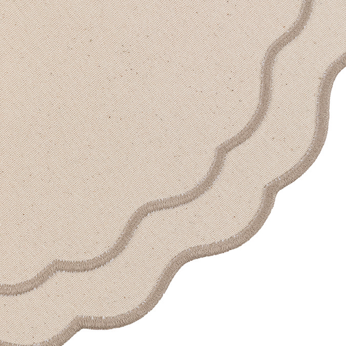 Alivia Luxury set of 4 scallop placemats set of 4