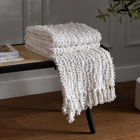 Arvo natural throw image