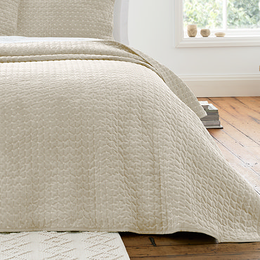 attica bedspread in natural