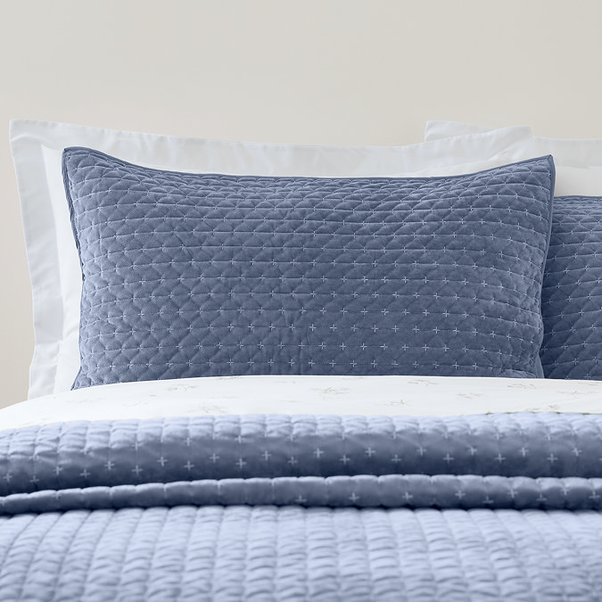 Attica velvet blue