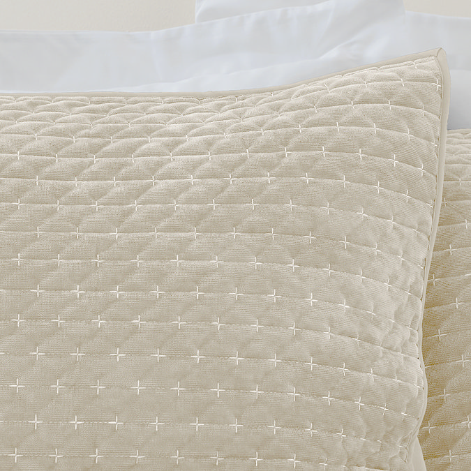 Attica velvet pillowsham pair in natural