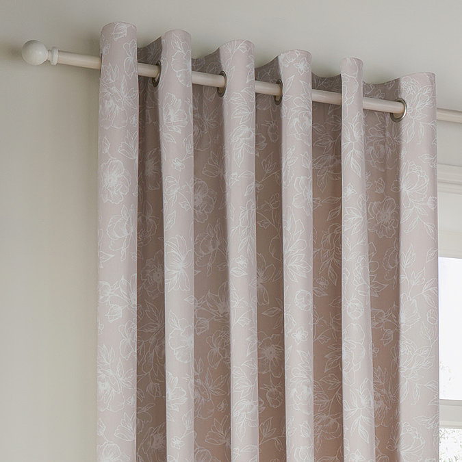 Bella Natural Eyelet Curtains close up image