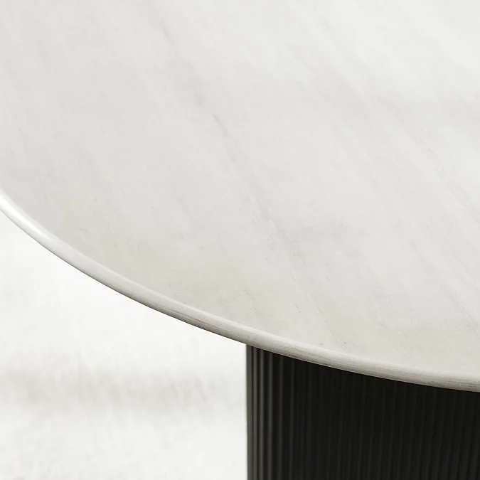 Bella Marble Effect Glass Dining Table - White 3