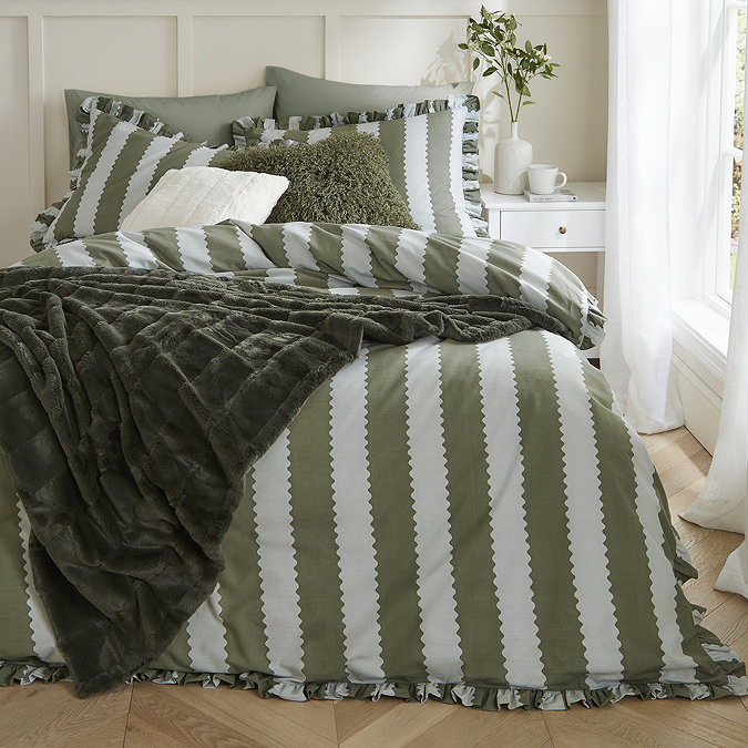 Birdie Green Lifestyle