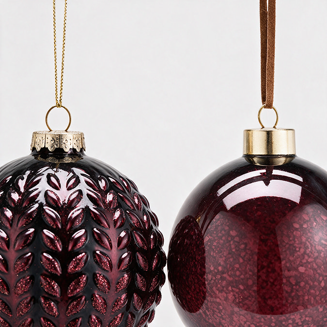 Briar Set of 6 baubles