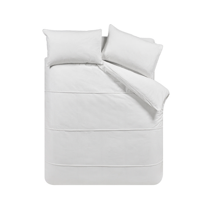Brushed Pom Pom Duvet Set image
