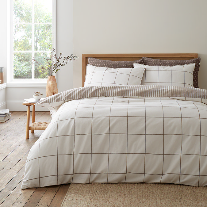 Regal Check mole duvet cover set image