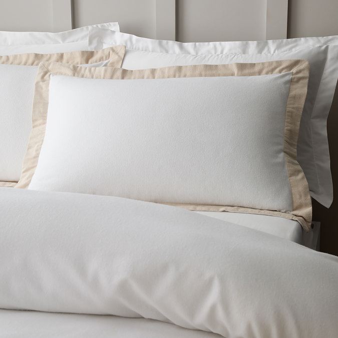 Brushed Tailored Duvet Cover Set image