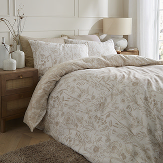 Brushed Toile Natural White Lifestyle