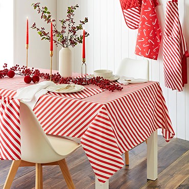 Candy Cane Tacloth Close up