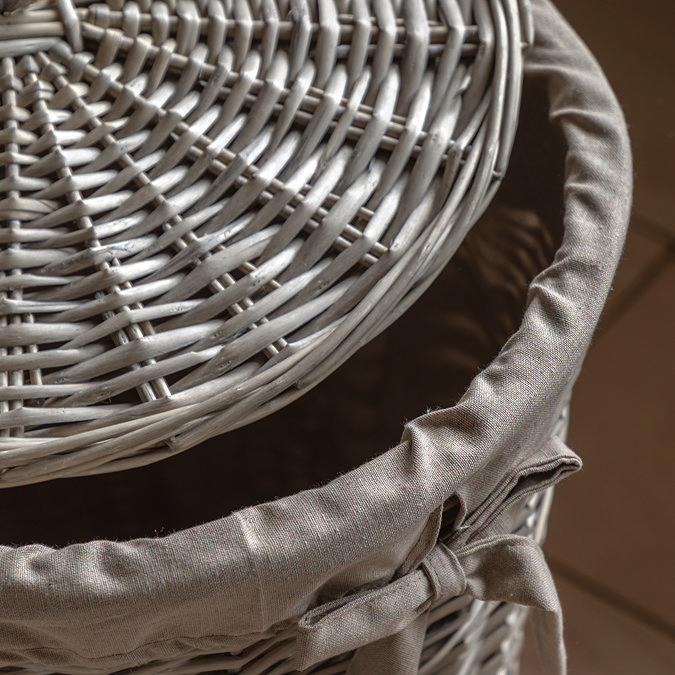 Cedar Round Woven Lined Laundry Basket