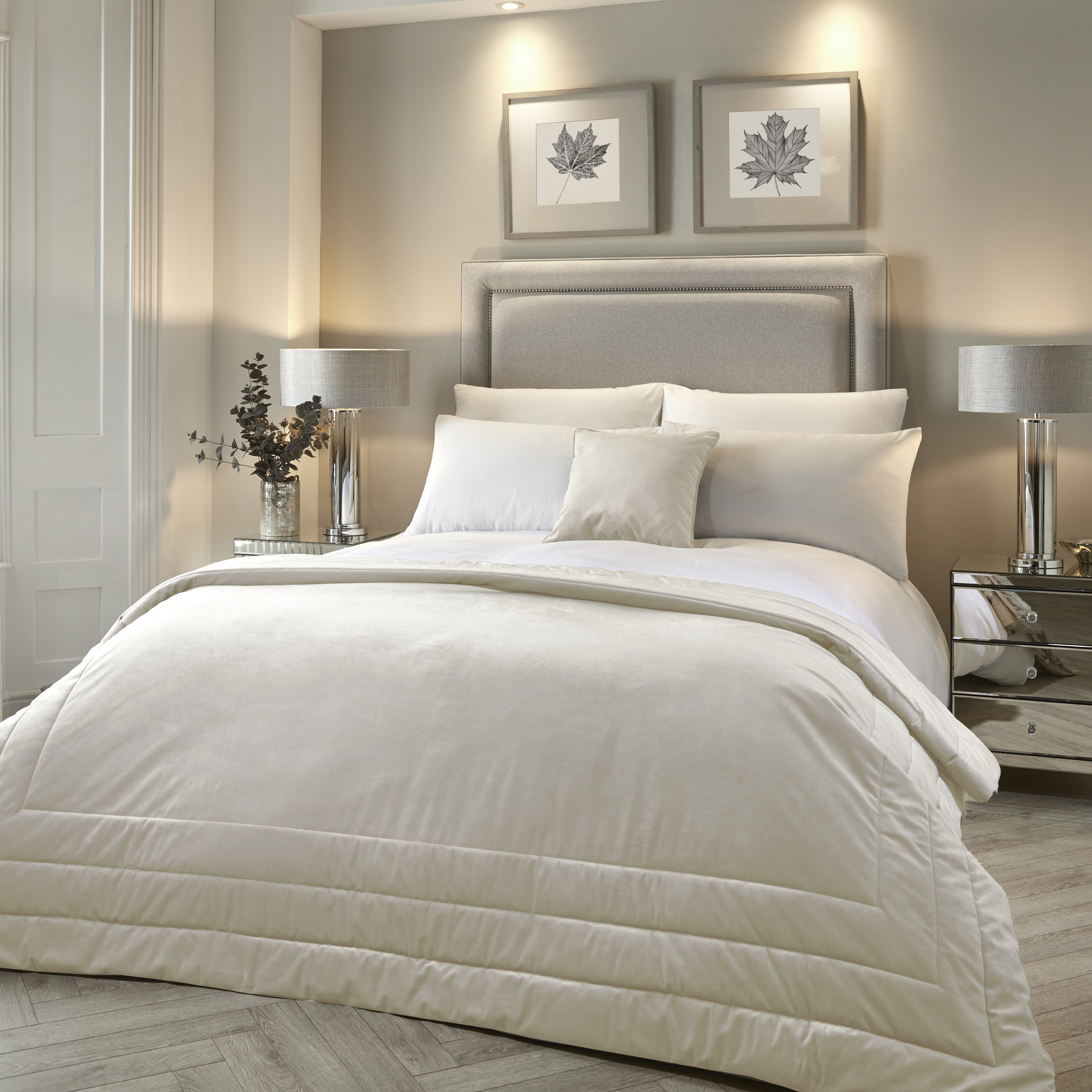 Ivory White Chic Bedspread - Laurence Llewelyn-Bowen | MFI
