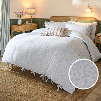 Chloe White PL Image