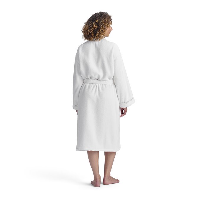Scallop Edge white bath robe image