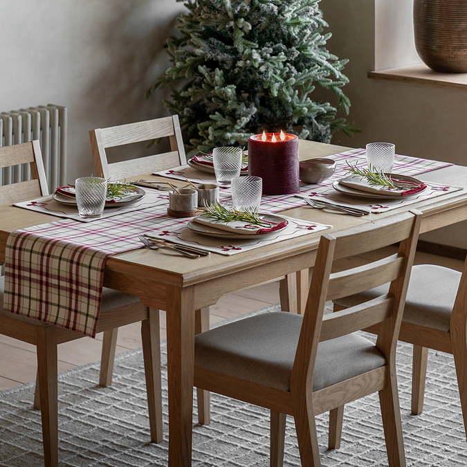 Check Table Runner 2