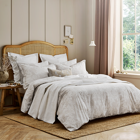 beatrice duvet cover image