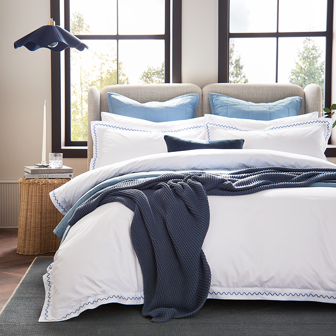 Wave Embroidery China Blue Duvet Cover Set image