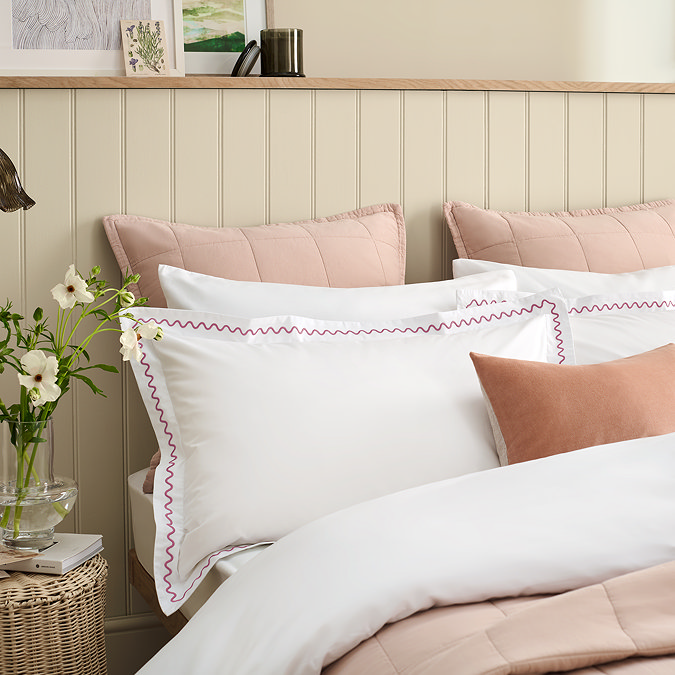 Wave Embroidery Rose Pink Duvet Cover Set image