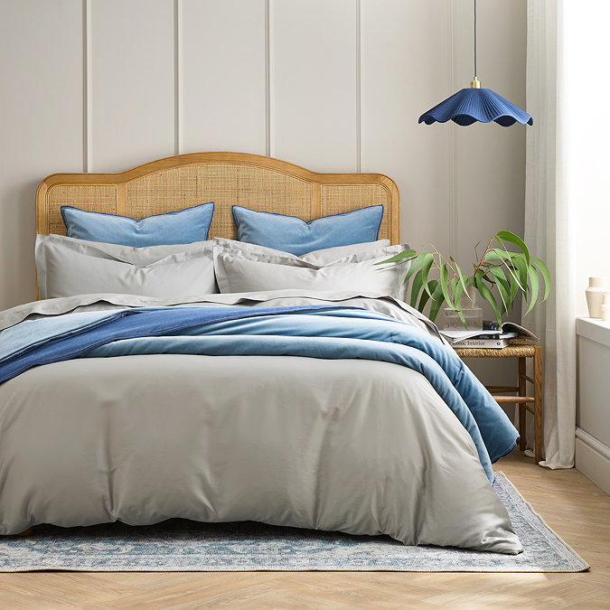 Christy classic sateen silver grey duvet cover set image