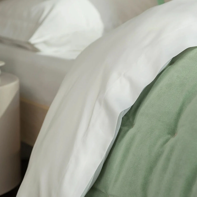 Christy White Cotton Sateen Flat Sheet Image