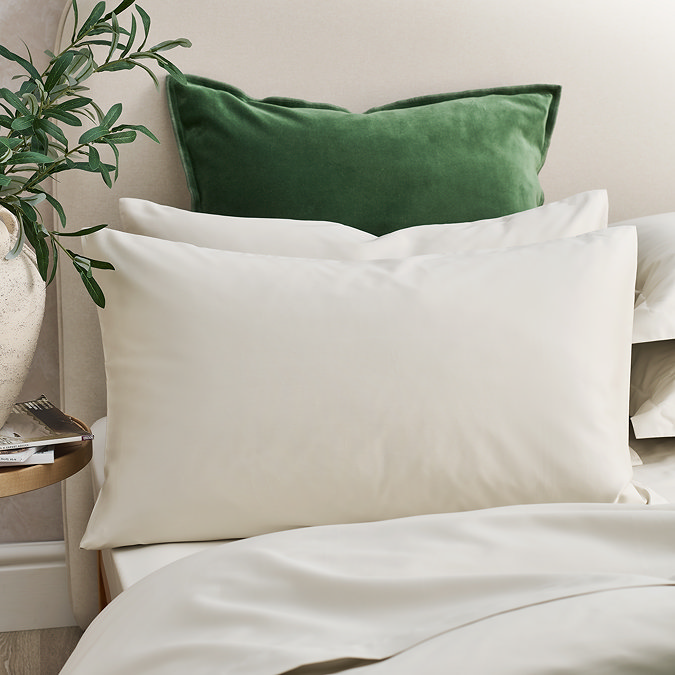 Classic Sateen Pillowcase Image