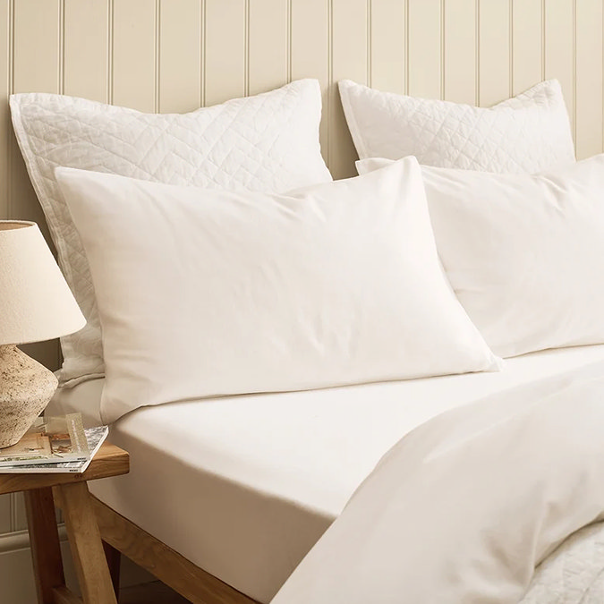 christy white flannel fitted sheet image