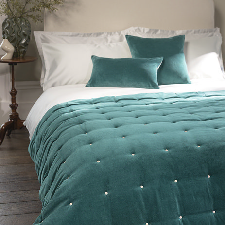 Christy peacock jaipur throw