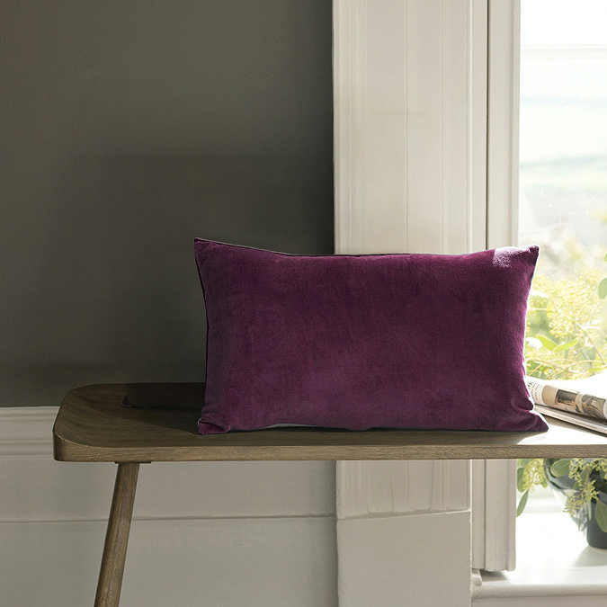 Jaipur bolster cushion fig image