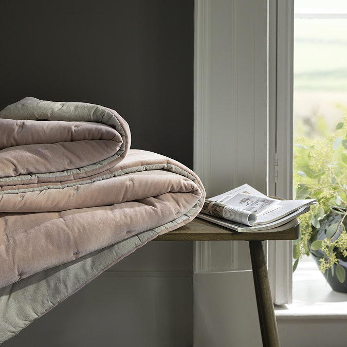 Christy Pink jaipur throw
