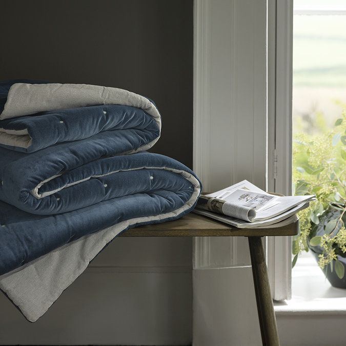 Christy ink jaipur throw