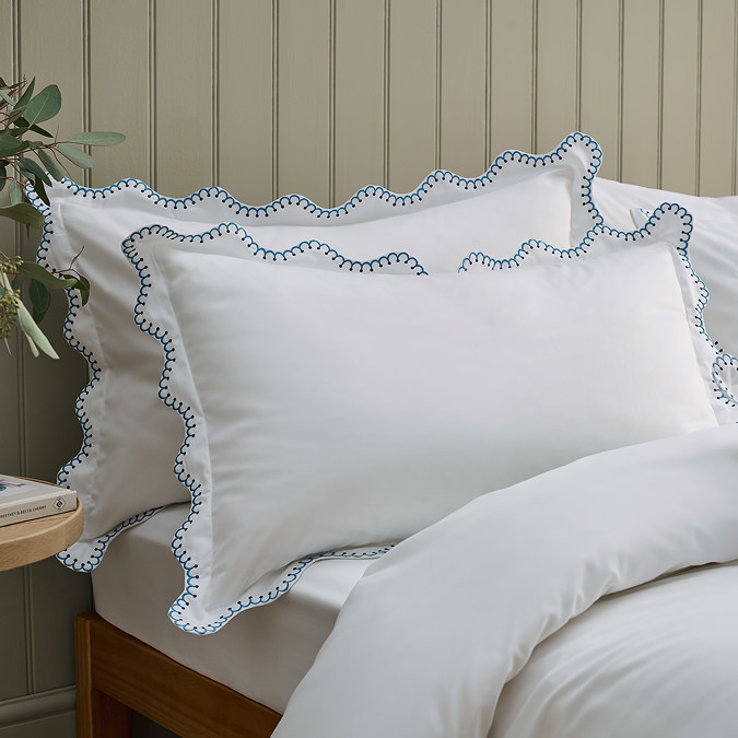 Indigo Lucerne Scallop duvet set image