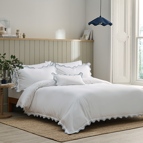 Indigo Lucerne Scallop duvet set image
