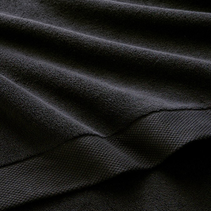 Luxe Black Towels Image
