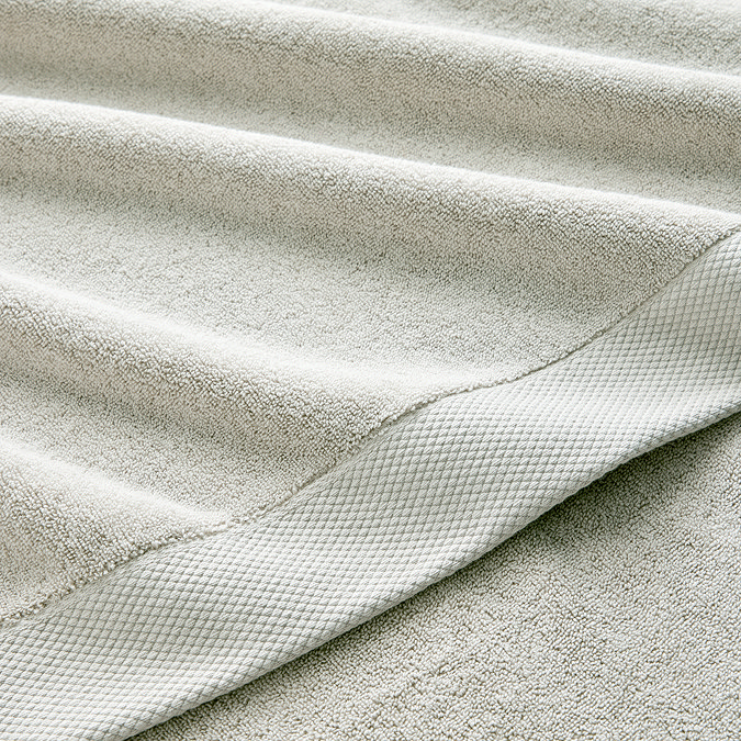 Luxe French Grey towels image