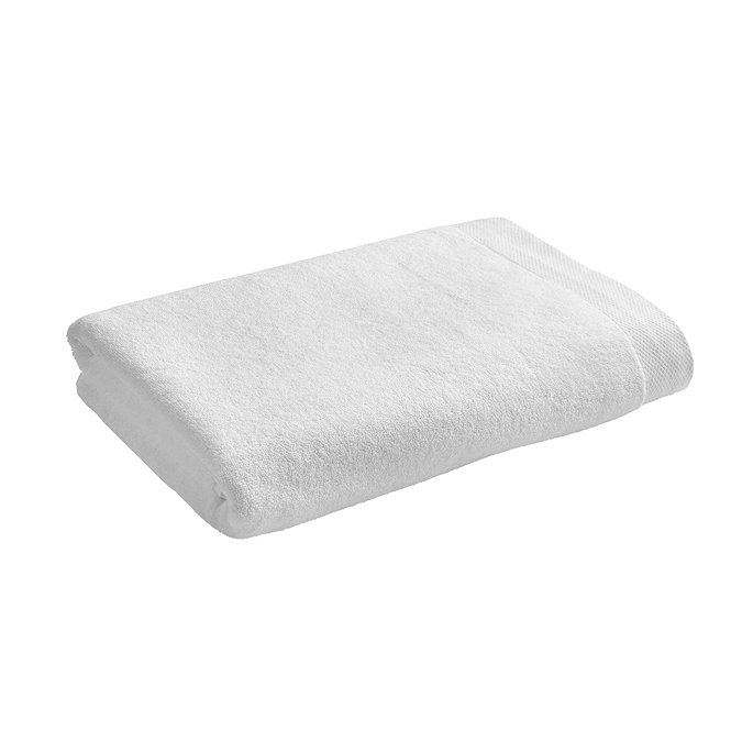 Luxe White Towels Image