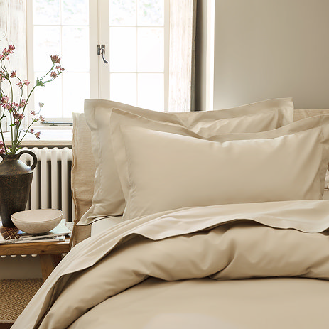 Oxford Hazelnut pillowcase pair image