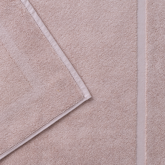 renaissance petal pink bath mat image