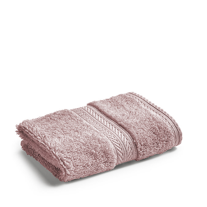 renaissance petal pink towel image