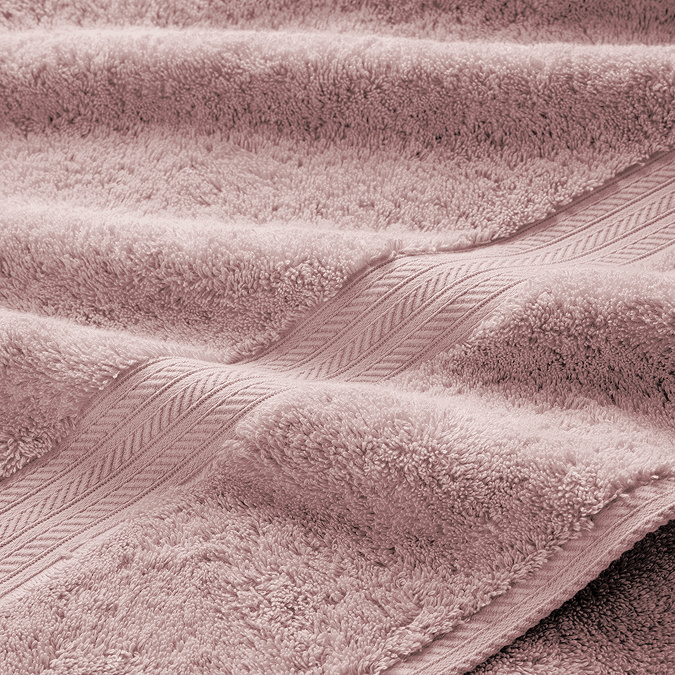 renaissance petal pink towel image
