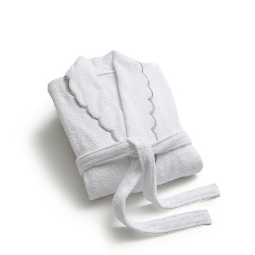 Scallop Edge silver bath robe image
