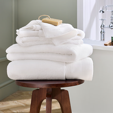 Vintage White Signature Towel Image